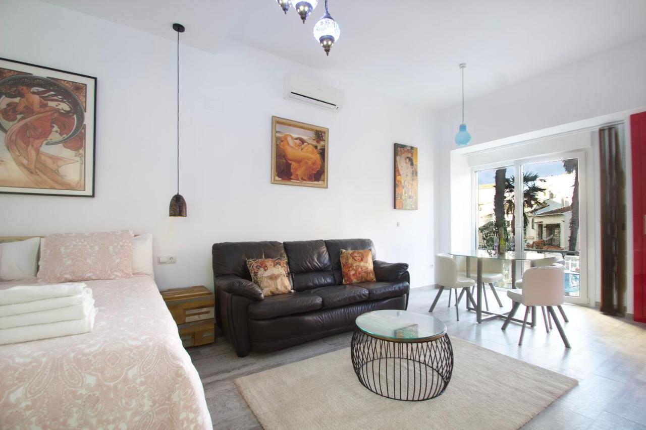 Spacious Studio In The Heart Of La Nogalera Torremolinos Zewnętrze zdjęcie